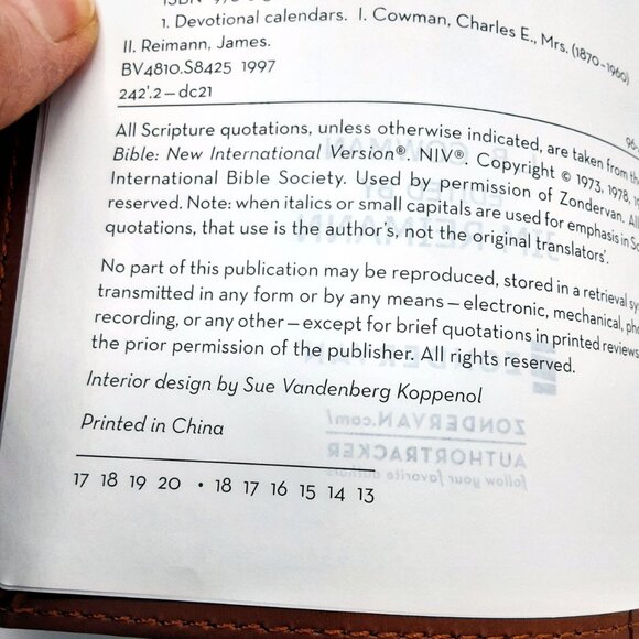 Streams in the Desert 366 Daily Devotional Readings COWMAN - Reimann Leather - Picture 2 of 6